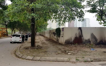 Hiện trạng lô đất TH-III.15.2 khu đô thị mới Pháp Vân-Tứ Hiệp, Hà Nội sẽ được dành xây dựng nhà trẻ và trường học.