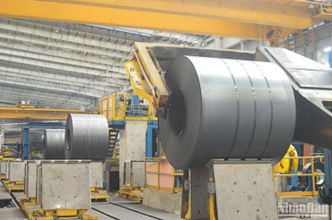 Dây chuyền sản xuất HRC hiện đại tại Khu liên hợp sản xuất gang thép Hòa Phát Dung Quất (Quảng Ngãi).