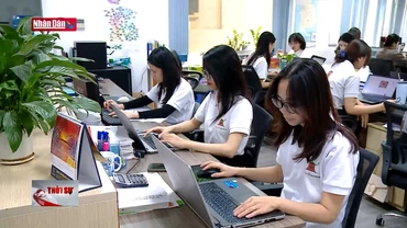 Giá vé máy bay tăng cao: Khó kích cầu du lịch dịp nghỉ lễ