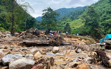 Hiện trường lũ ống gây thiệt hại cho người dân ở xã Liên Minh, thị xã SaPa.