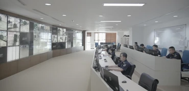 Giải quyết nhanh chóng những vướng mắc trong thông quan hàng hóa là mong mỏi của nhiều doanh nghiệp xuất nhập khẩu.