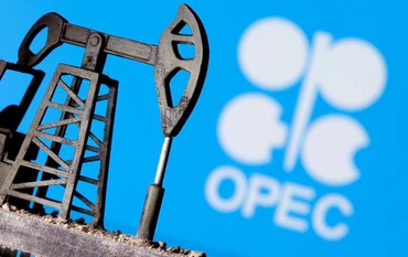 OPEC+ tiếp tục ổn định thị trường dầu mỏ 
