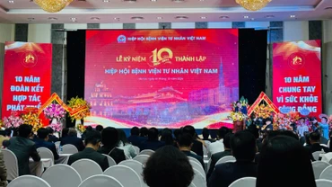 Lễ kỷ niệm 10 năm thành lập của Hiệp hội Bệnh viện tư nhân Việt Nam 