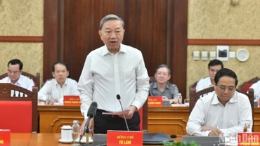 Tổng Bí thư, Chủ tịch nước Tô Lâm phát biểu tại cuộc họp.