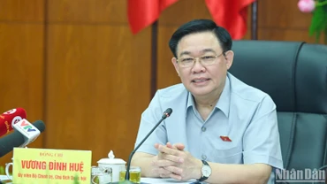 [Ảnh] Chủ tịch Quốc hội Vương Đình Huệ làm việc với Ban Thường vụ Tỉnh ủy Bà Rịa-Vũng Tàu