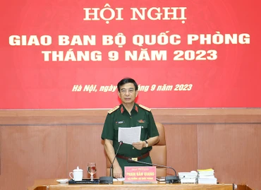 Đại tướng Phan Văn Giang phát biểu chỉ đạo tại hội nghị. Ảnh: Bộ Quốc phòng