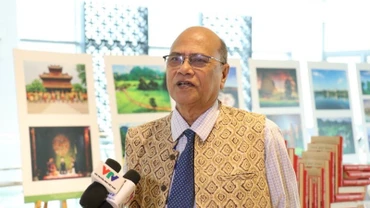 Ông Pallab Sengupta, Ủy viên Bộ Chính trị, phụ trách đối ngoại của Đảng Cộng sản Ấn Độ, Chủ tịch Tổ chức Đoàn kết toàn Ấn Độ (AIPSO), Chủ tịch Hội đồng Hòa bình thế giới.