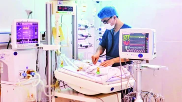 Khoa hồi sức trẻ sơ sinh cực non (Bệnh viện Nhi Thái Bình) đi vào hoạt động từ tháng 1/2025.