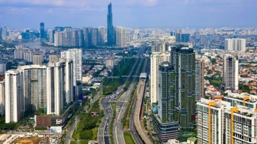 Vận hành bộ máy chính quyền địa phương hai cấp nhằm kiến tạo mô hình không gian phát triển mới lâu dài và bền vững. (Ảnh minh họa: HOÀNG TRIỀU)