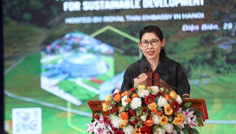 Bà Urawadee Sriphiromya, Đại sứ đặc mệnh toàn quyền Vương quốc Thái Lan tại Hà Nội, phát biểu tại Hội thảo. img-9223.jpg