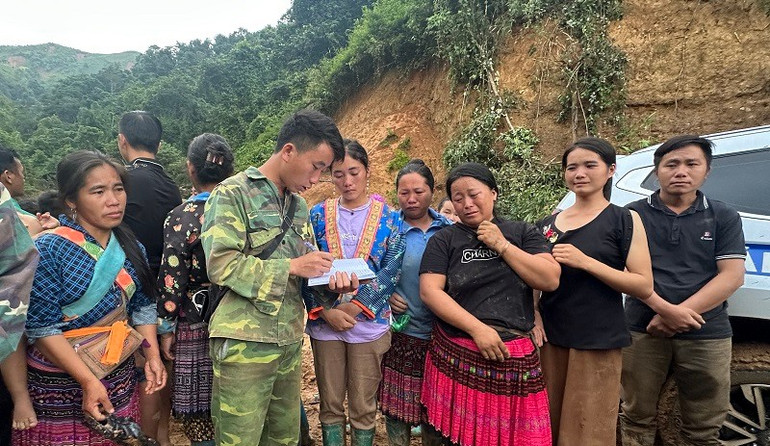 Lũ về trong đêm khiến gần trăm người ở bản Háng Pù Xi, xã Xa Dung, tỉnh Điện Biên lâm cảnh không nhà... img-7106.jpg