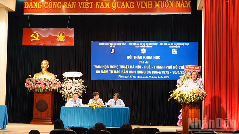 Quang cảnh buổi hội thảo. (Ảnh: MẠNH HẢO)