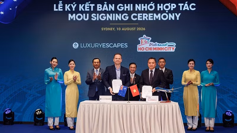 photo-1-vietnam-hcmc-australia-tourism-roadshow.jpg