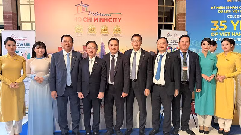 photo-5-vietnam-hcmc-australia-tourism-roadshow.jpg