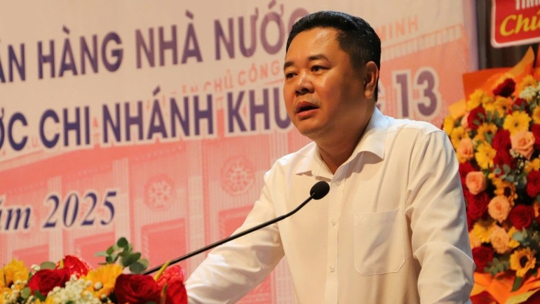 Deputy Governor of the State Bank Nguyen Ngoc Canh spoke at the conference. pho-thong-doc-nguyen-ngoc-canh-phat-bieu-tai-hoi-nghi.jpg