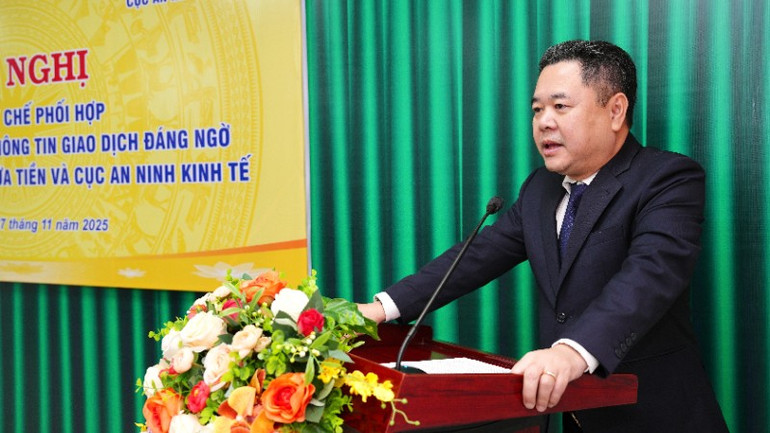 dong-chi-nguyen-ngoc-canh-pho-thong-doc-nhnn-phat-bieu-tai-hoi-nghi-4248.jpg