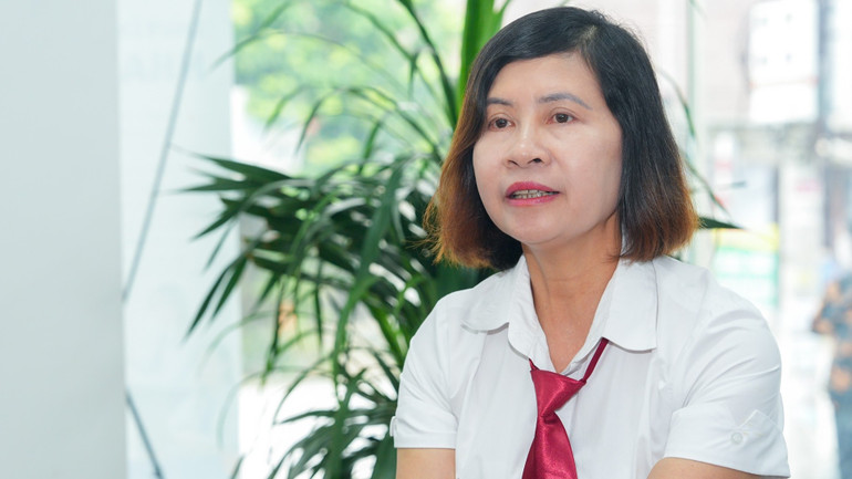 Chủ tịch Hội đồng Quản trị Quỹ tín dụng nhân dân Tân Phúc Nguyễn Thị Hợi chia sẻ về tình hình hoạt động của Quỹ sau thời gian sáp nhập địa giới hành chính. chu-tich-hdqt-qtdnd-tan-phuc-nguyen-thi-hoi.jpg