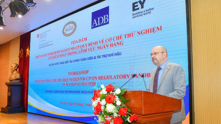 Ông Thomas Gass - Đại sứ Thụy Sĩ tại Việt Nam img-2652-9278.jpg