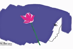 Bông sen vừa nở