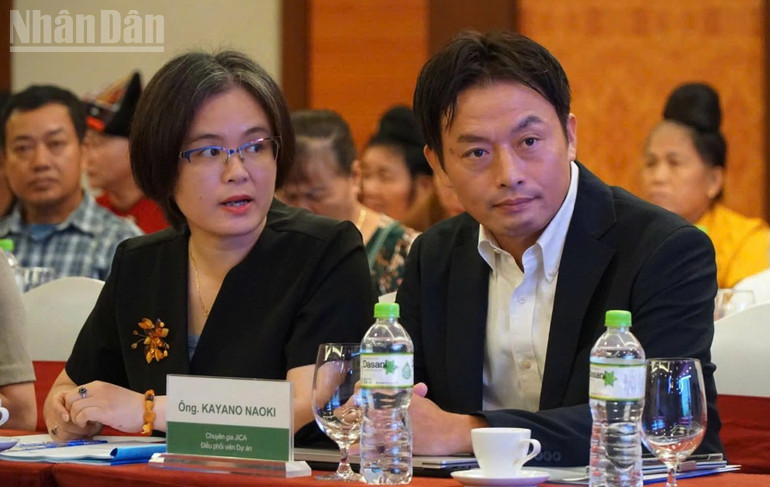 Ông Kayano Naoki, Chuyên gia JICA, Điều phối viên dự án tại Việt Nam dự tọa đàm “Nâng cao nhận thức sản xuất rau, quả an toàn”. ndo_tl_6-9115.jpg
