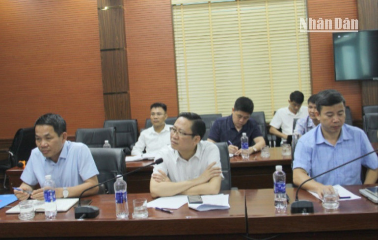12 huyện, thị xã, thành phố Sơn La đang tập trung họp bàn và triển khai việc vận hành mô hình chính quyền địa phương 2 cấp. (Ảnh: MINH THU) 6-8570.jpg