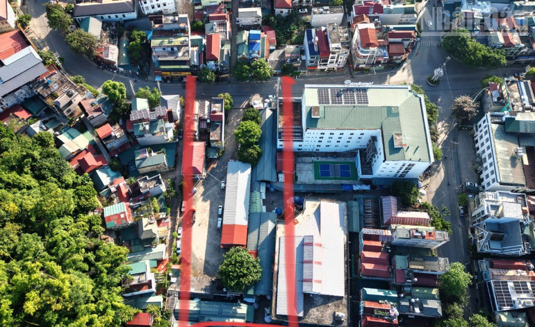 Trung tâm Đăng kiểm xe cơ giới, Công ty cổ phần Đăng kiểm cơ giới thủy bộ Sơn La (mã số 2602D) đã hết thời hạn thuê đất từ tháng 6/2020, nằm sát chợ, khu vực có trường học và các cơ quan, đơn vị. ndo_tr_4.jpg