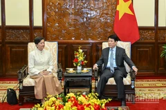 Chủ tịch nước Lương Cường tiếp Đại sứ Campuchia tại Việt Nam Chea Kimtha.