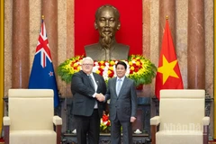 Chủ tịch nước Lương Cường và Chủ tịch Quốc hội New Zealand Gerry Brownlee.