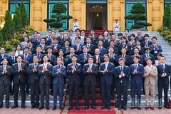 Chủ tịch nước Lương Cường và các đại biểu tại cuộc tiếp.