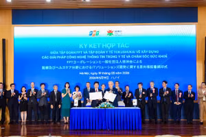 Lãnh đạo Tập đoàn FPT và Tập đoàn Tokushukai ký kết hợp tác.