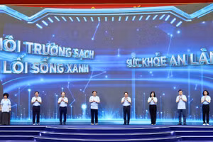 Nghi thức phát động Ngày Sức khỏe toàn dân.