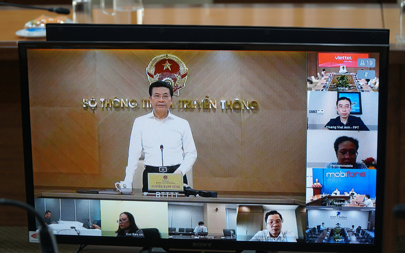 Bộ trưởng Thông tin và Truyền thông Nguyễn Mạnh Hùng phát biểu tại Lễ Công bố được tổ chức theo hình thức trực tuyến. 