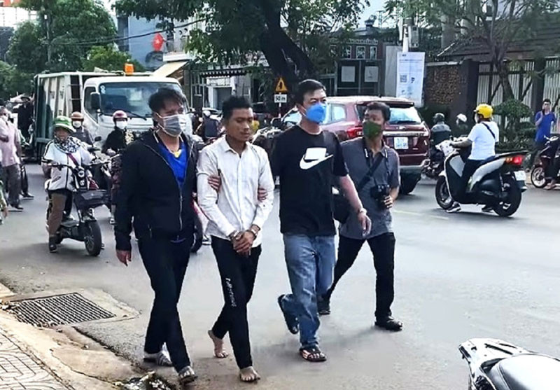 Cơ quan chức năng bắt giữ đối tượng Y Tơng H’Đơk.