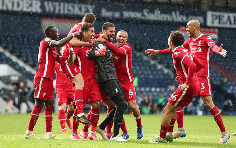 Liverpool thắng nghẹt thở West Brom 2-1