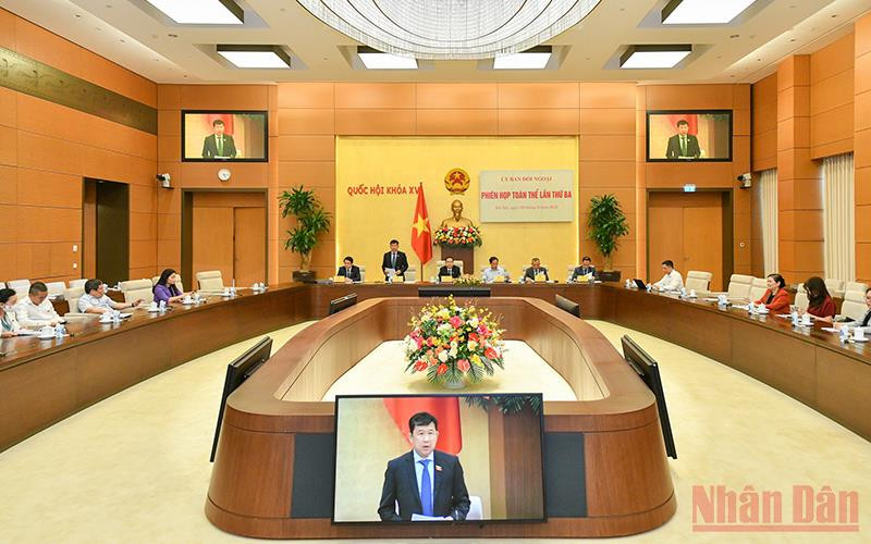 Quang cảnh phiên họp.