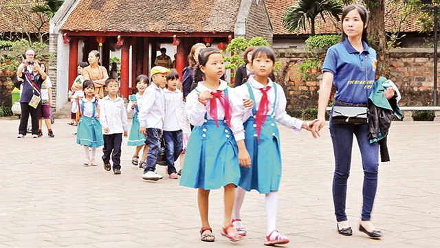 Văn Miếu - Quốc Tử Giám (Hà Nội) đang phát huy giá trị trong giáo dục di sản.