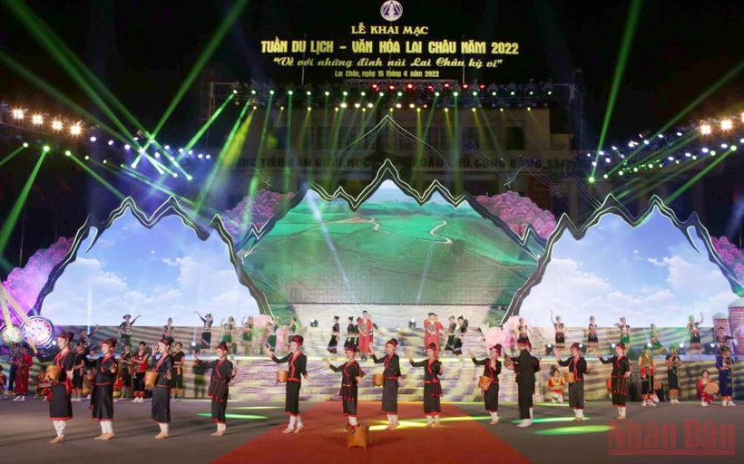 Chương trình nghệ thuật trong lễ khai mạc.