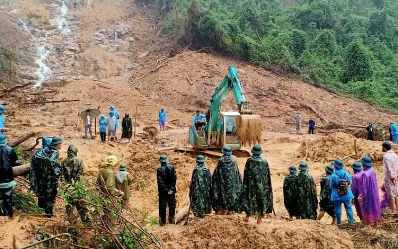 Hiện trường vụ sạt lở đất tại trạm bảo vệ rừng Thác Voi