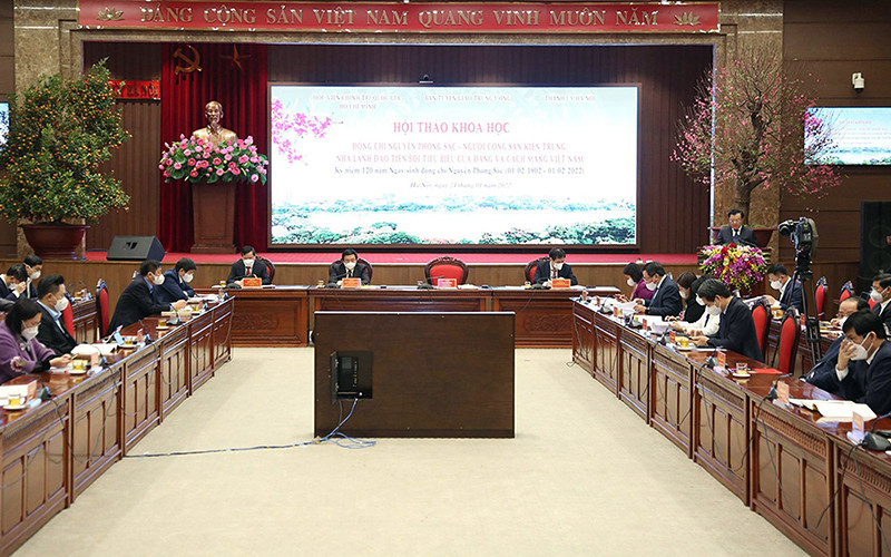 Quang cảnh hội thảo khoa học "Ðồng chí Nguyễn Phong Sắc- Người cộng sản kiên trung, nhà lãnh đạo tiền bối tiêu biểu của Ðảng và cách mạng Việt Nam". Ảnh: NHẬT NAM