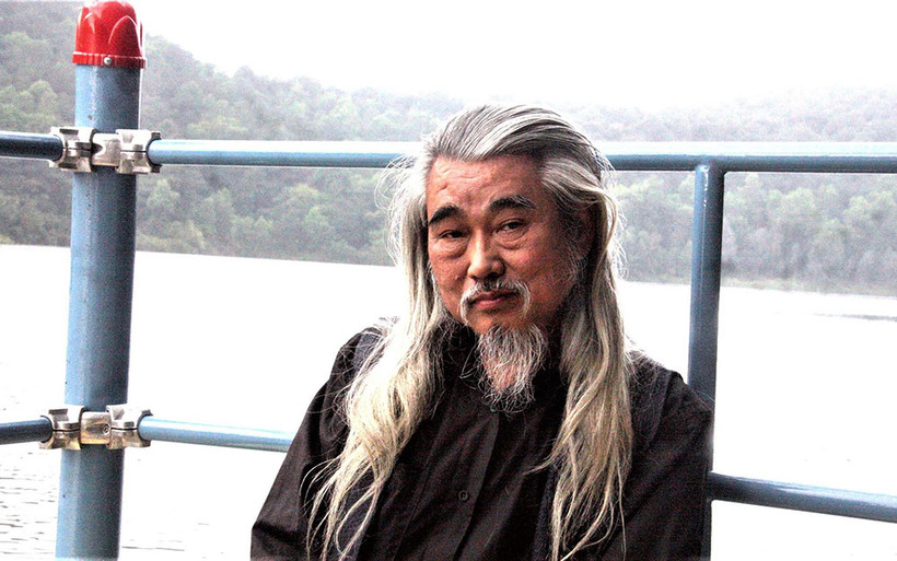 Dịch giả Đoàn Tử Huyến. Ảnh: FB nhân vật.