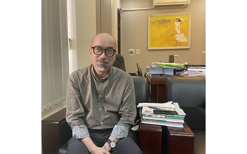 Cục trưởng Điện ảnh Vi Kiến Thành