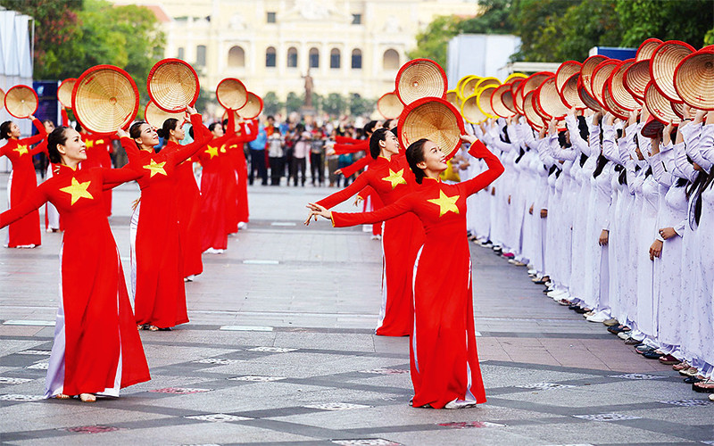 Phố đi bộ Nguyễn Huệ. Ảnh: Hoàng Triều