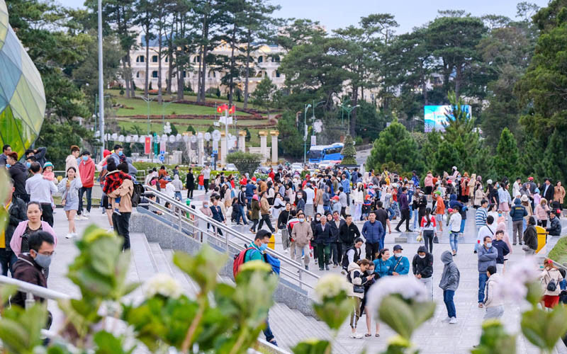 Yêu cầu các khu, điểm, cơ sở khu trú du lịch,... áp dụng quy trình phòng chống dịch Covid-19 theo chỉ đạo của Bộ Y tế, Bộ VHTTDL (Ảnh: NDĐT)