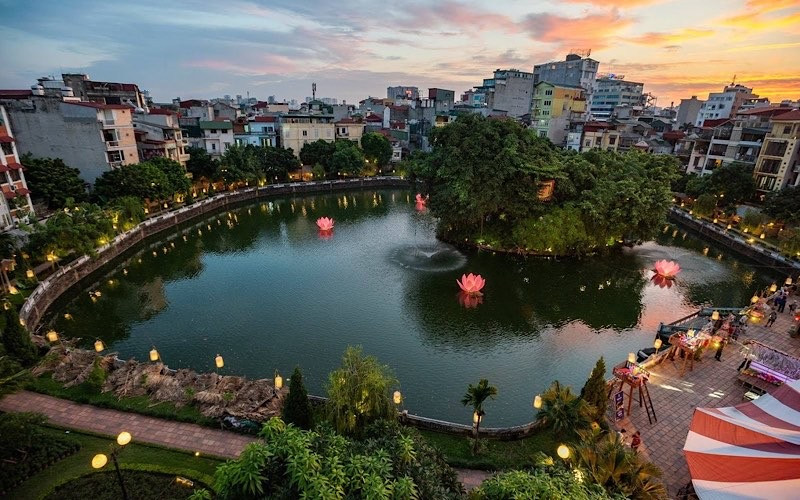 Hồ Văn trong quần thể di tích Văn Miếu – Quốc Tử Giám chuẩn bị được tôn tạo, khôi phục giá trị.