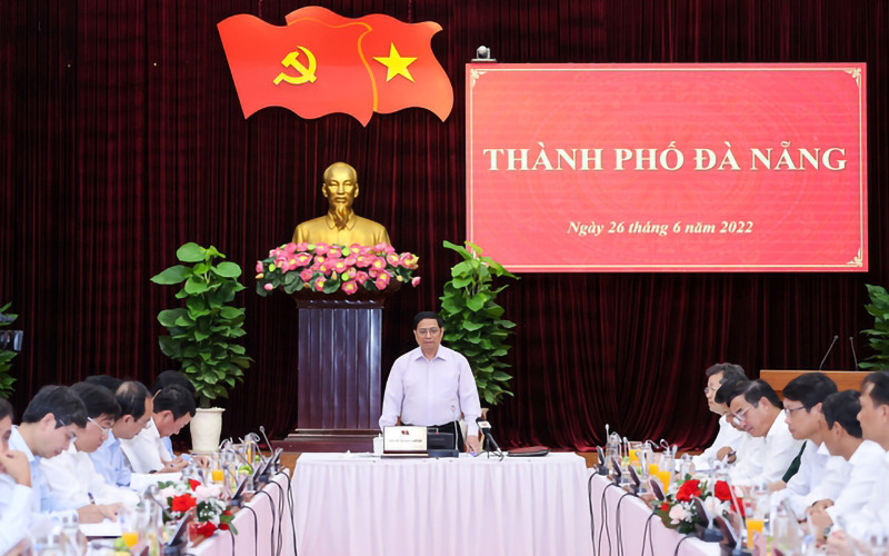 Thủ tướng Phạm Minh Chính và đoàn công tác Trung ương làm việc với Ban Thường vụ Thành ủy Đà Nẵng. 