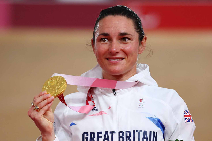 Sarah Storey tiếp tục thi đấu xuất sắc tại Paralympic Tokyo 2020. (Ảnh: TTXVN)