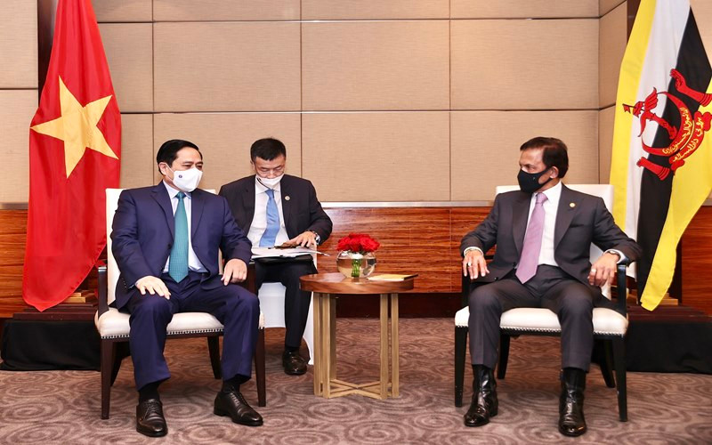 Thủ tướng Chính phủ Phạm Minh Chính hội kiến Quốc vương Brunei Haji Hassanal Bolkiah. (Ảnh: VGP)
