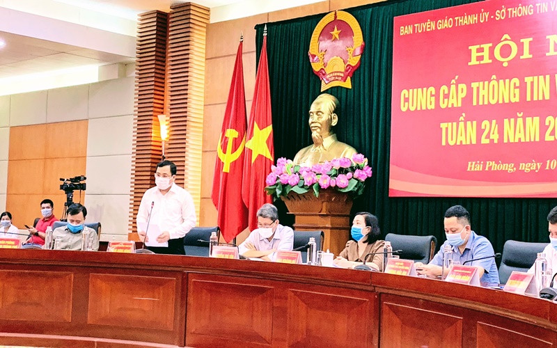 Chánh văn phòng, người phát ngôn của UBND TP Hải Phòng Phạm Hưng Hùng cung cấp thông tin về cưỡng chế thu hồi đất.