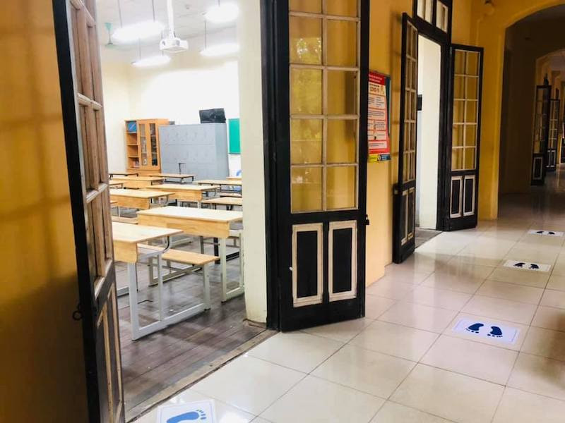 Chuẩn bị các điều kiện bảo đảm công tác phòng chống dịch cho Kỳ thi vào lớp 10 tại Trường THPT Phan Đình Phùng, Ba Đình, Hà Nội