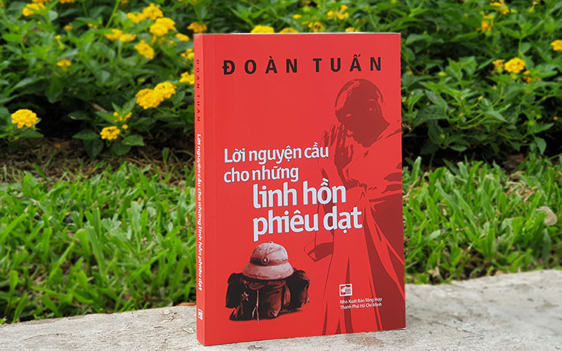 Bìa tác phẩm “Lời nguyện cầu cho những linh hồn phiêu dạt”.